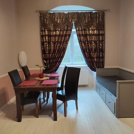 Zamecky Apartman - Castle Apartment Стршибро Экстерьер фото